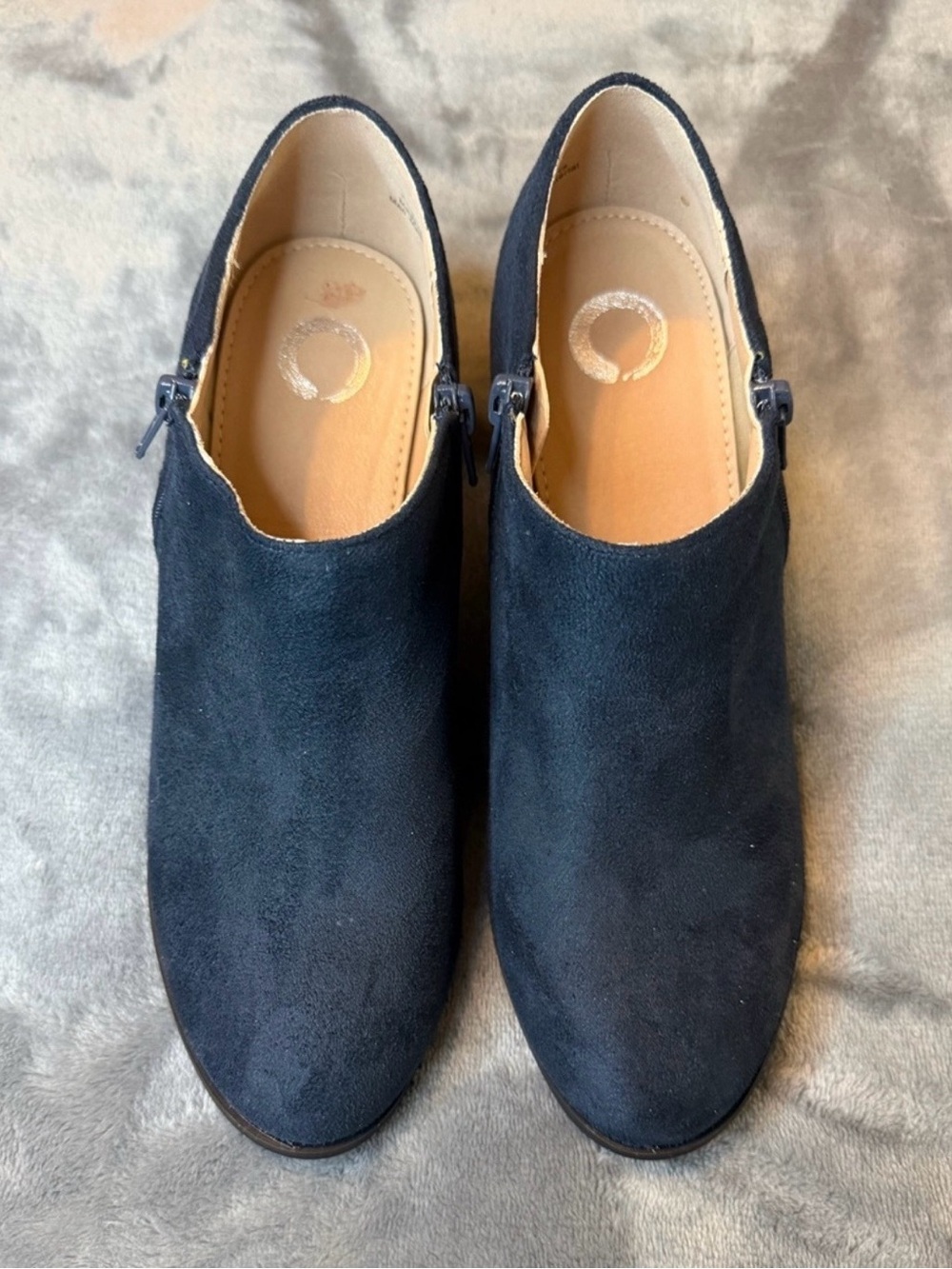 Women’s Navy Suede Ankle Boots Shooties with Zip Size 9M NWOT